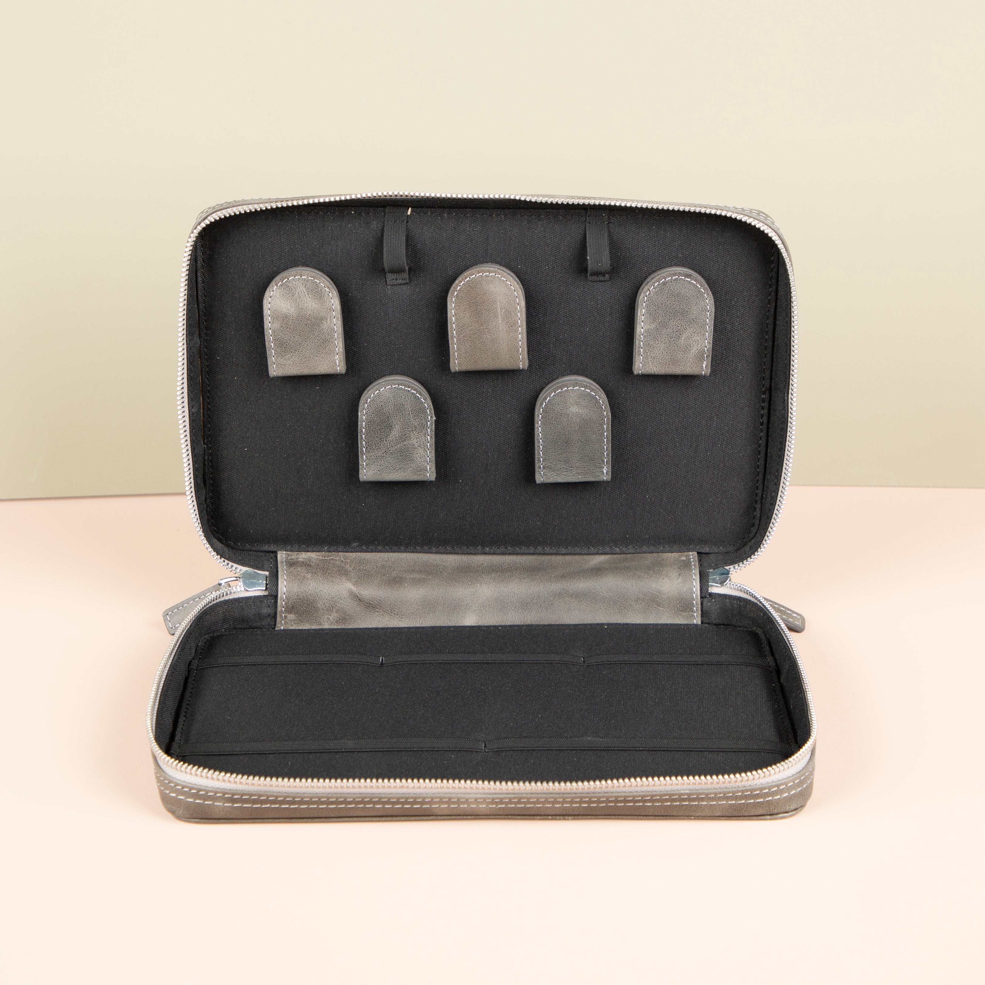 Leather Tech Organizer Case - Light Gray - Oslo